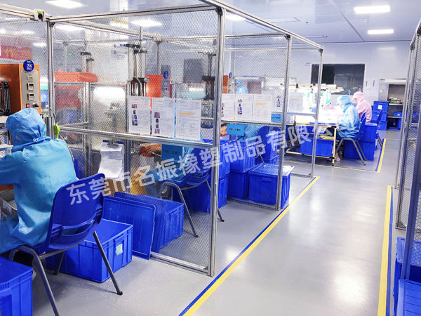 名振硅膠制品機沖區